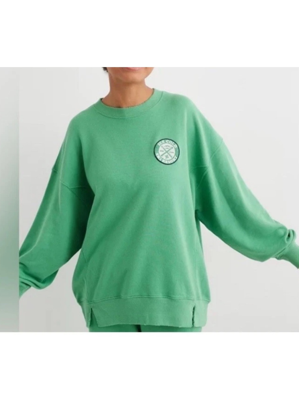 Aerie Distressed Patchwork Logo Ski Resort Crewneck Green Women’s Oversized